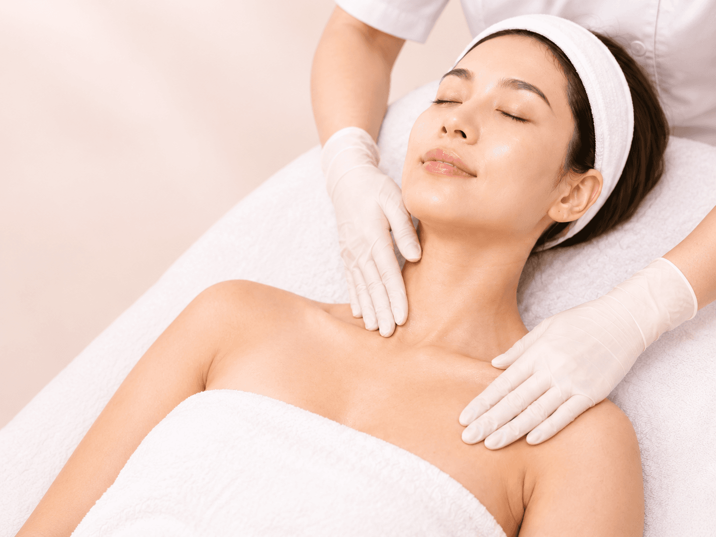 Neck & Décolleté Treatment